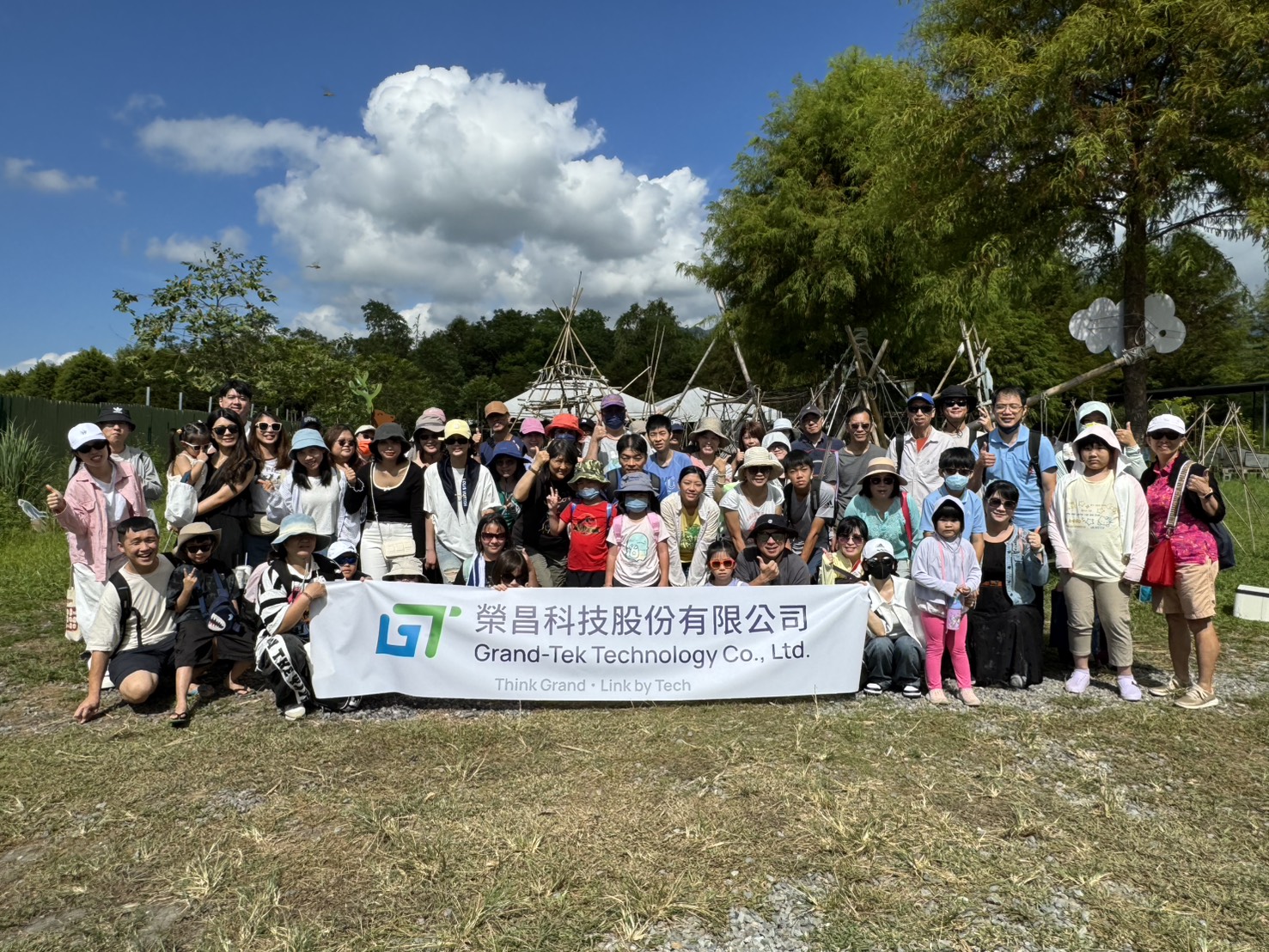 Grand-Tek Brings Employees and Families to “Canon Rice Farm” for an ESG Agri-Food Education Experience - Grand-Tek
